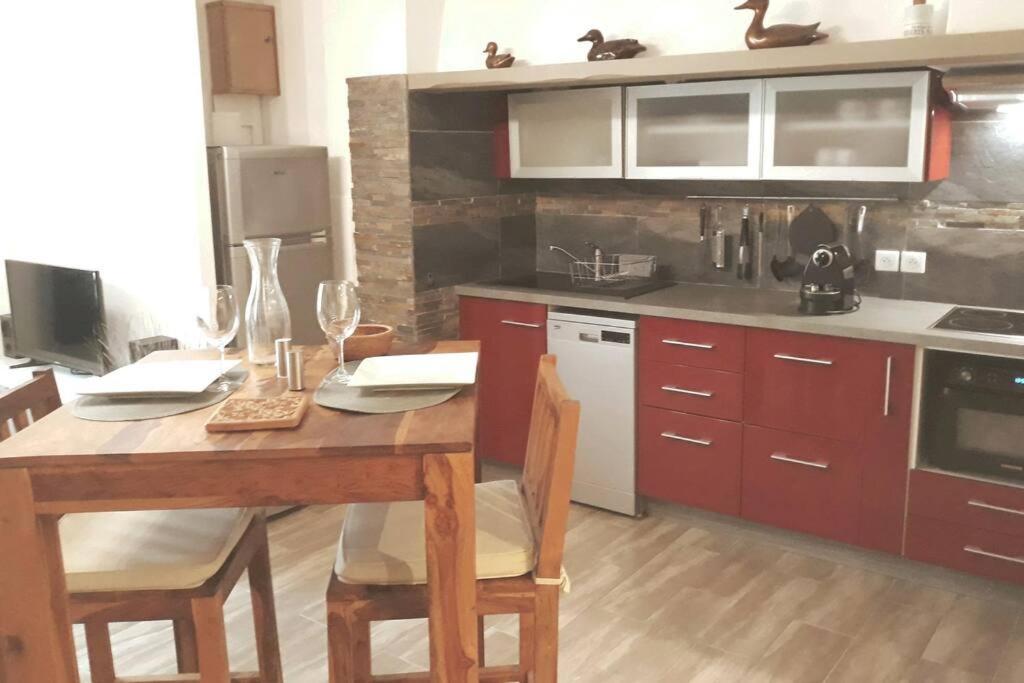 Tiloft Apartment Антиб Екстериор снимка