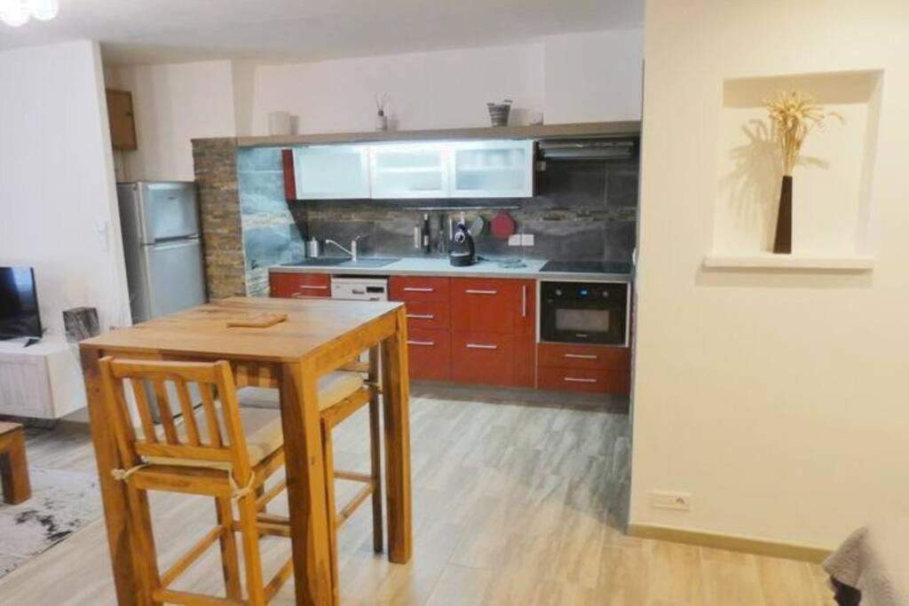 Tiloft Apartment Антиб Екстериор снимка