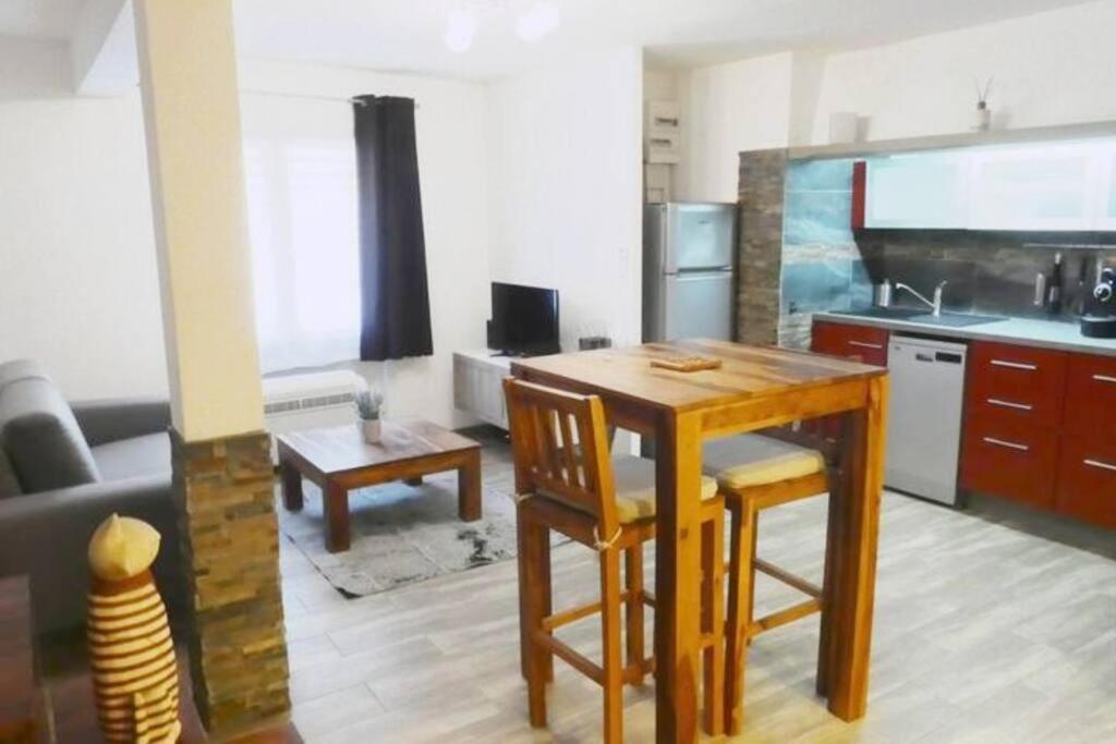 Tiloft Apartment Антиб Екстериор снимка